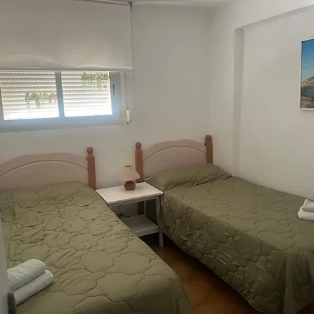 דירה Sol ,mar Y Jardin En El Centro De