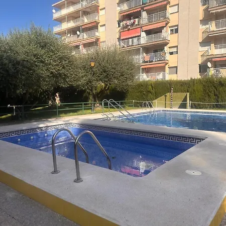 Sol ,mar Y Jardin En El Centro De Apartment