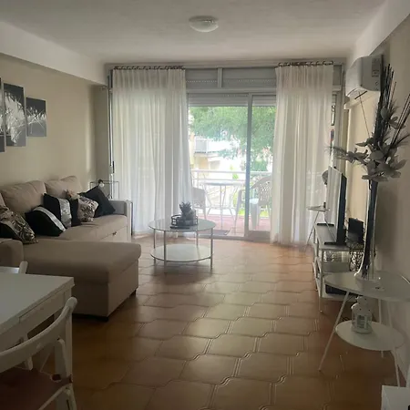 Διαμέρισμα Dms Iii Jardines A Un Paso Del Mar Σαλού