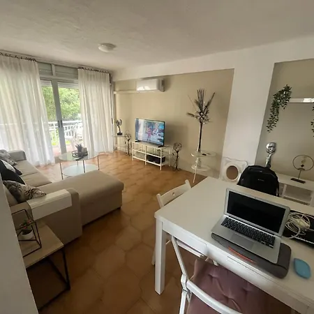 Apartamento Sol ,mar Y Jardin En El Centro De *