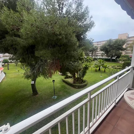 Sol ,mar Y Jardin En El Centro De * Salou