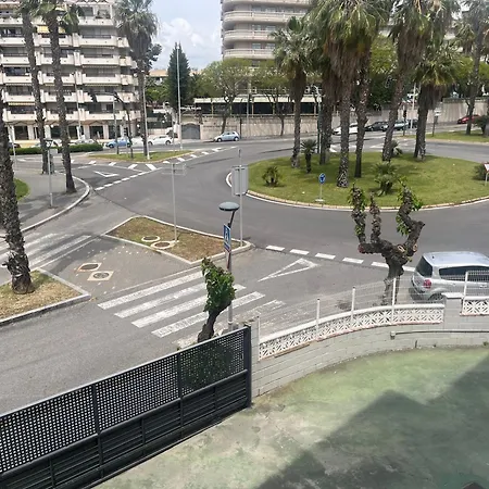 Apartment Sol ,mar Y Jardin En El Centro De