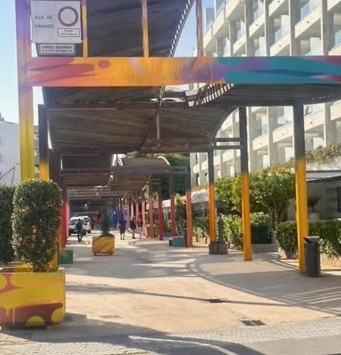Lejlighed Sol, Mar Y Jardin, Vive Desde El Corazon De La Ciudad *