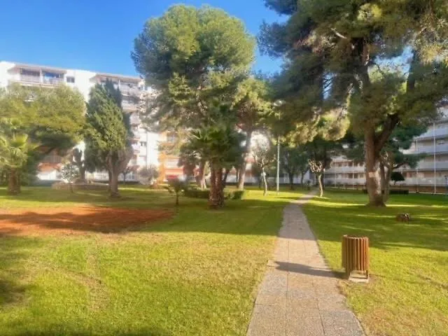 Sol, Mar Y Jardin, Vive Desde El Corazon De La Ciudad * Salou