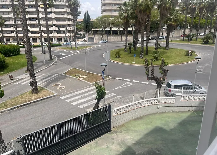 Lejlighed Sol, Mar Y Jardin, Vive Desde El Corazon De La Ciudad